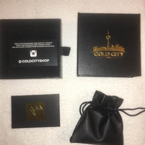 GOLD CITY TENNIS CHAIN 18k WHITE DIAMOND